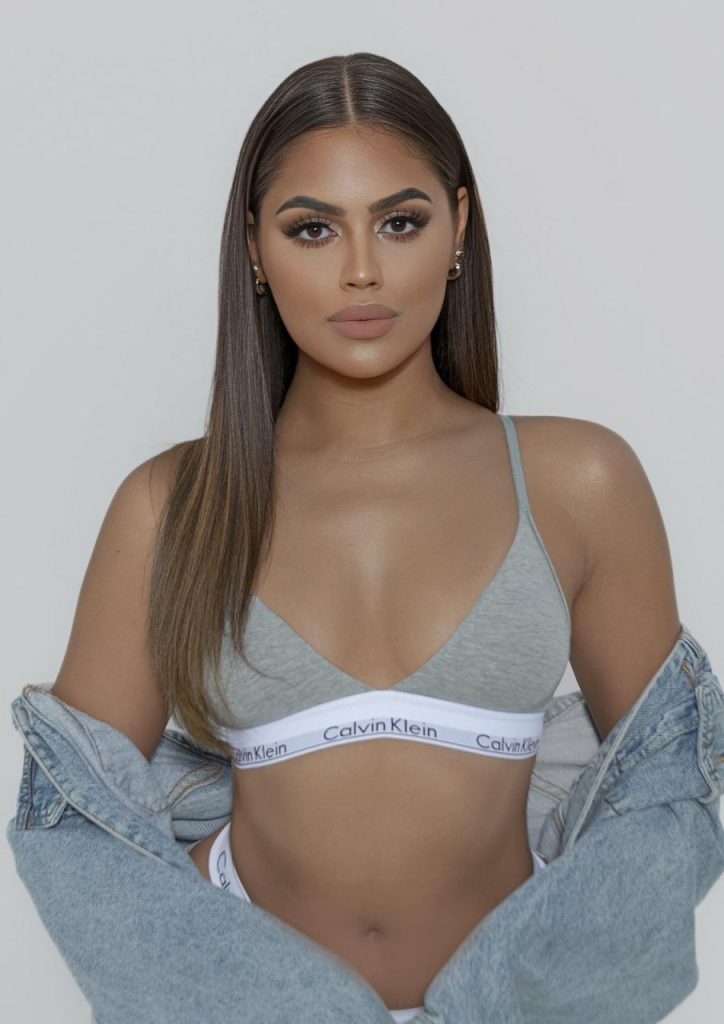 Jolie_dubai